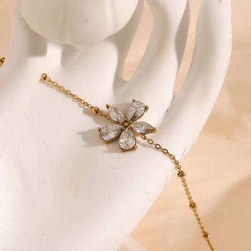 Zircon Flower Bracelet