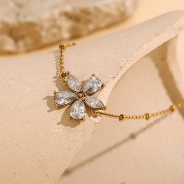 Zircon Flower Bracelet
