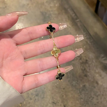 Black-Gold Four Leaf Bracelet