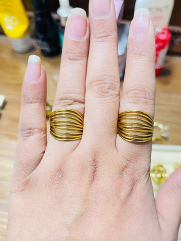 Fine Lines Adjustable Ring