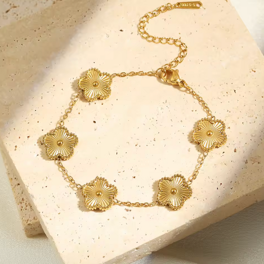 Gold Five Leaf Bracelet