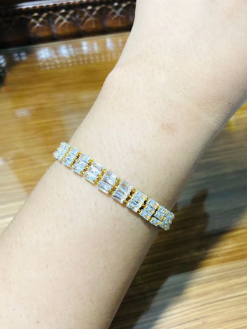 Three Stones Zircon Bracelet