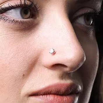 Chandi Medium Nose Pin (5mm)