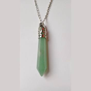 Green Aventurine Pointed Stone Necklace