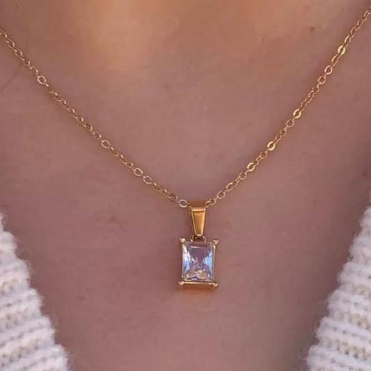 Dainty Wink Necklace