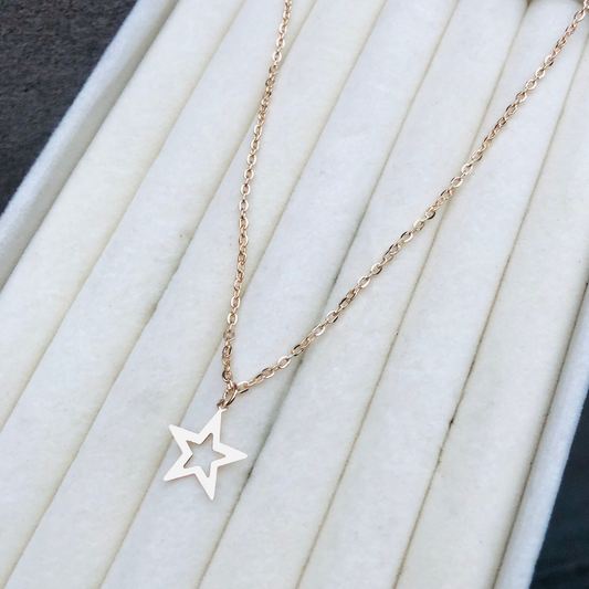 Hollow Star Necklace