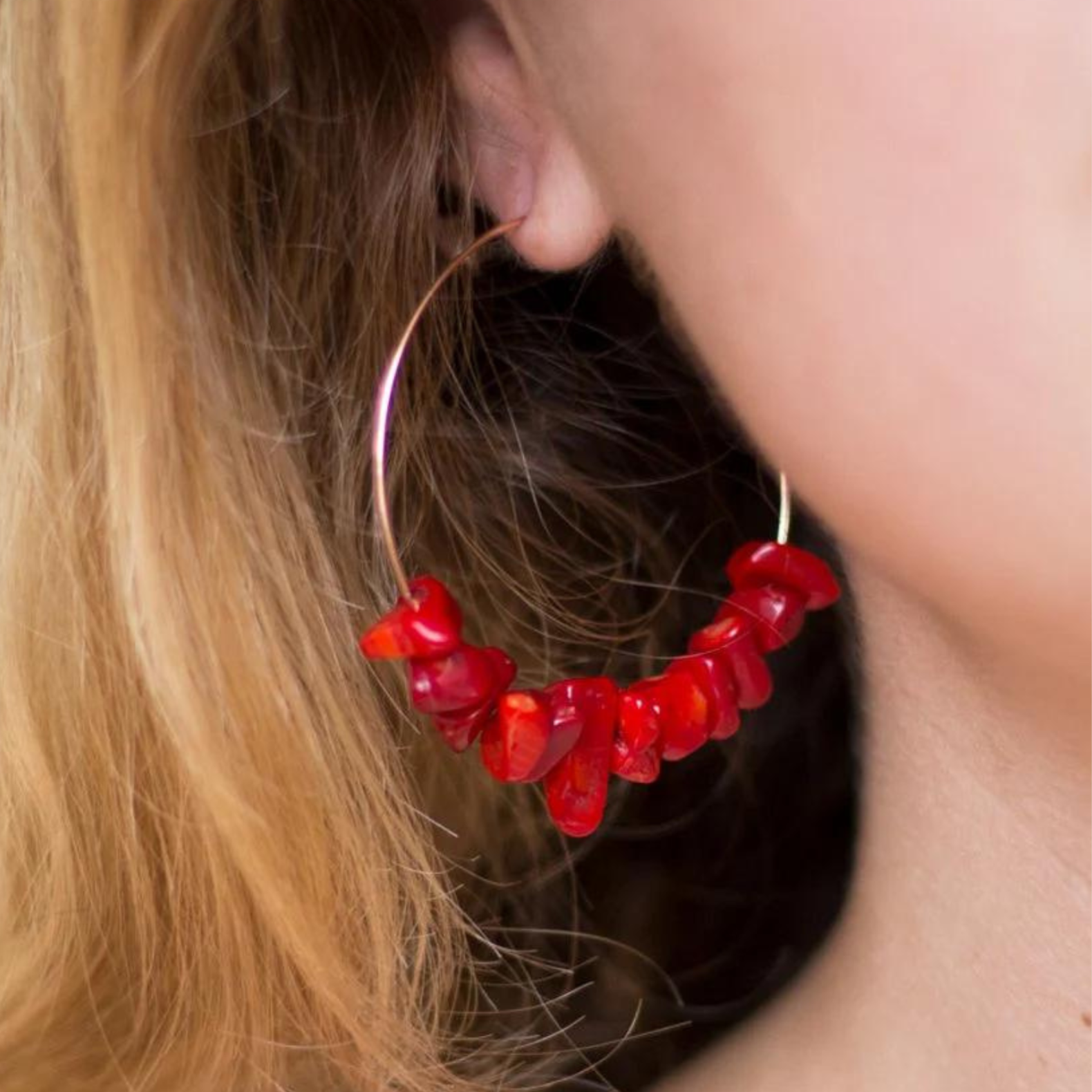 Coral Chip Stone Ear Hoops