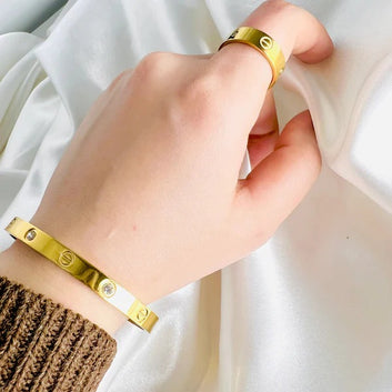 2 Pcs Cartier Love Bangle and Ring Combo
