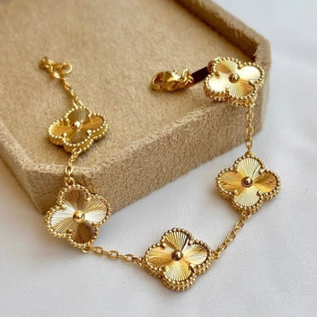 Gold Clover Bracelet